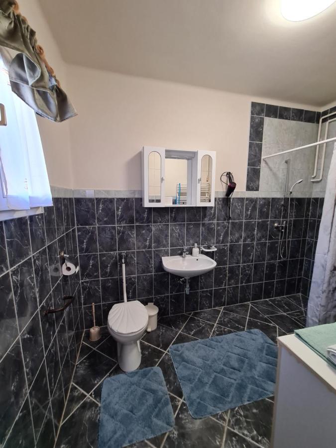 Apartment Kriszta *