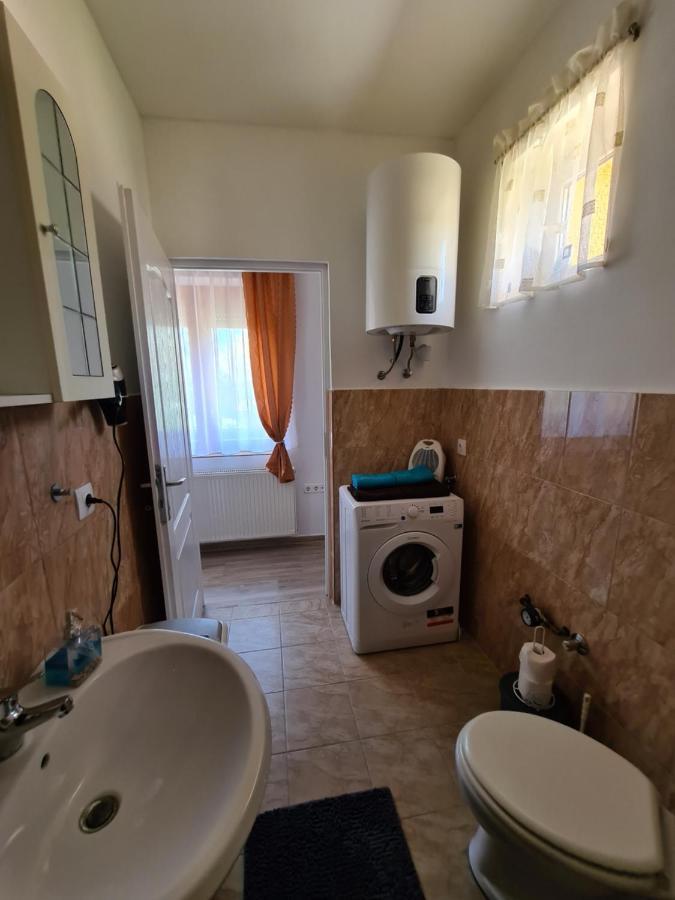 Kriszta Apartment